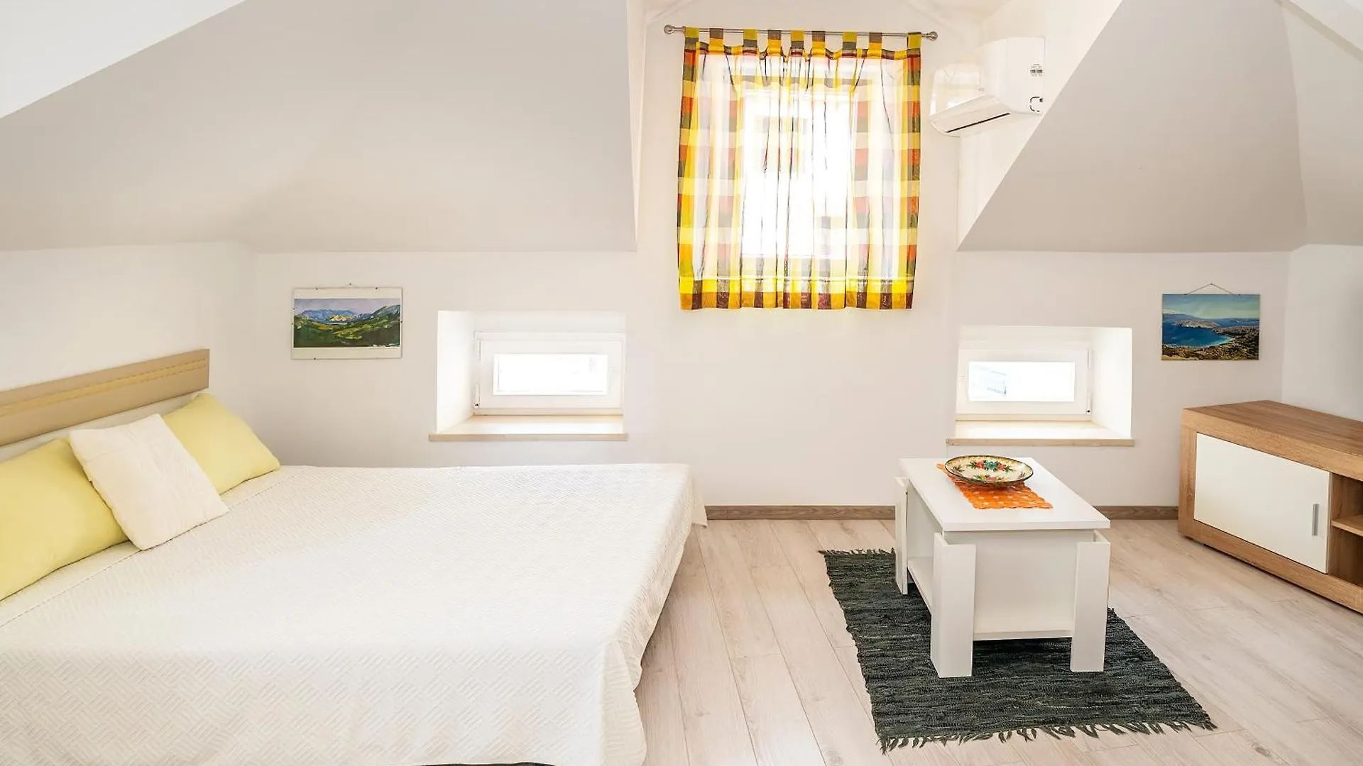Apartments Ivo With Sea View Baska