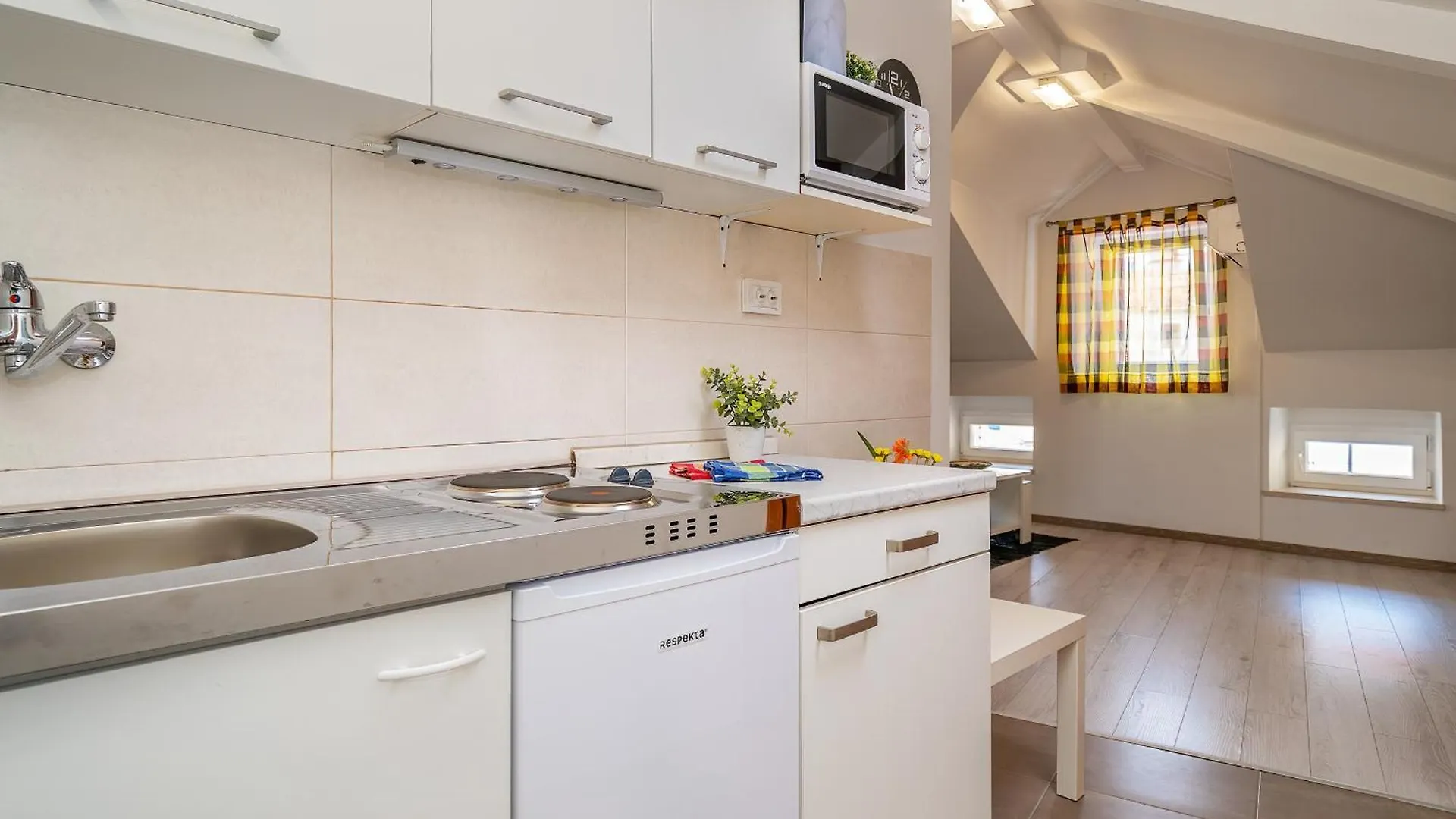 Apartments Ivo With Sea View Baska   Baska (Krk)