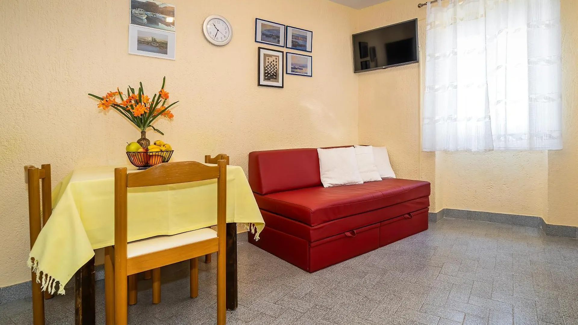 Apartments Ivo With Sea View Baska  Baska (Krk)