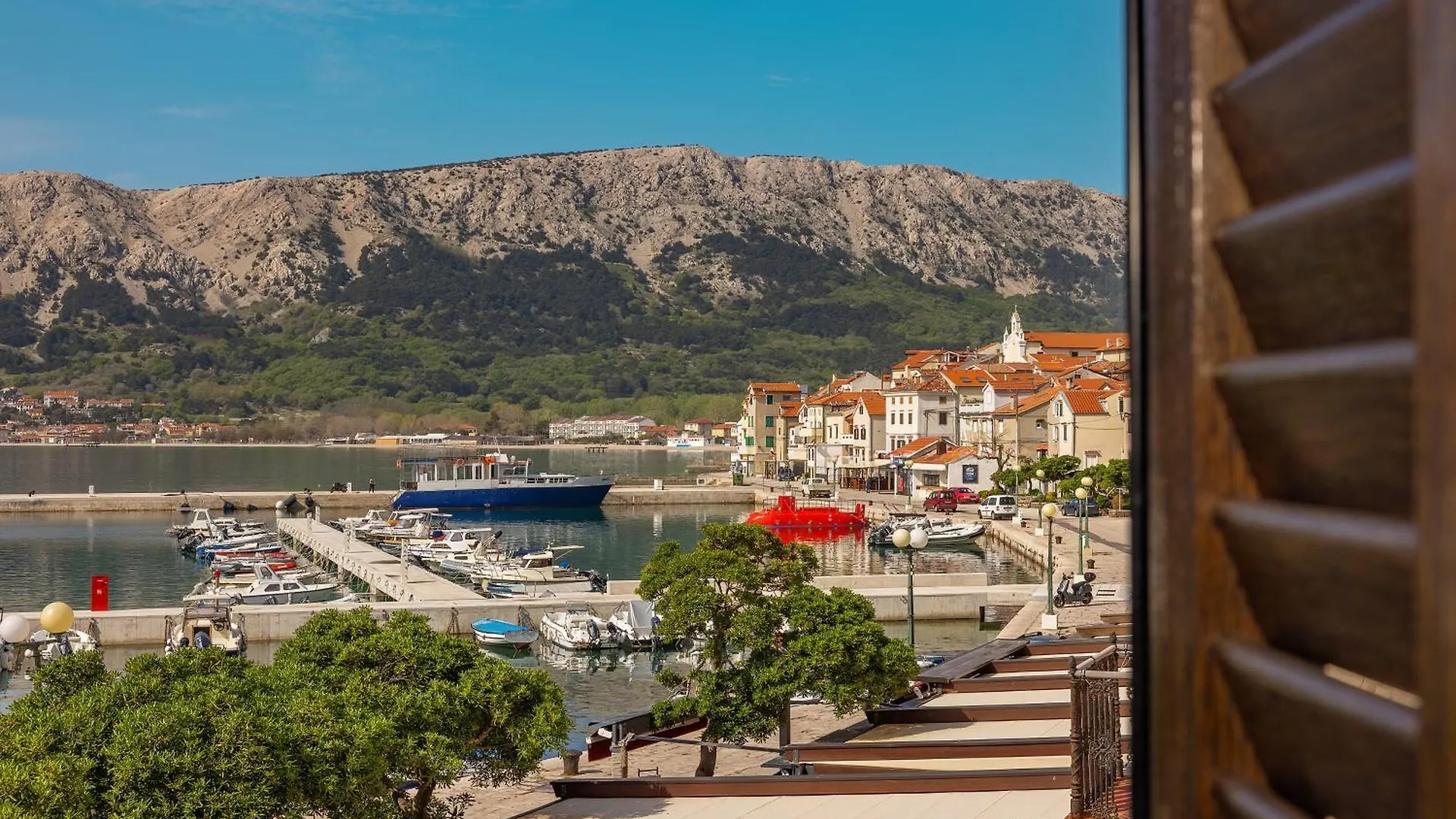 Apartments Ivo With Sea View Baska