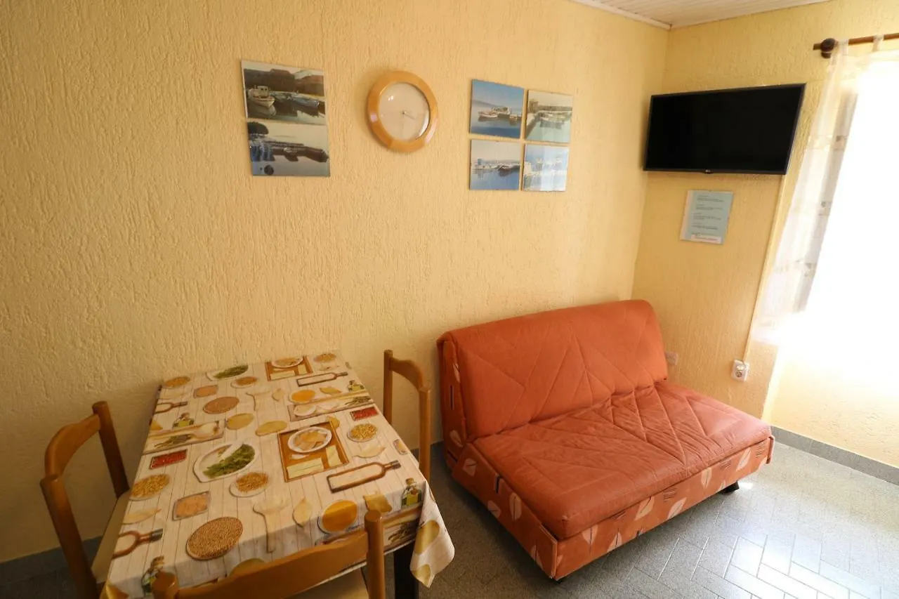 Apartments Ivo With Sea View Baska