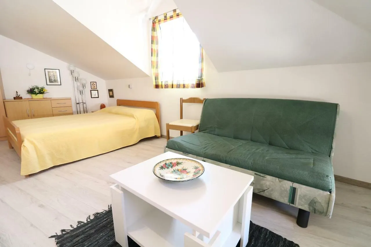 Apartments Ivo With Sea View Baska